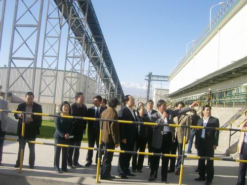 甘肅省委常委、統(tǒng)戰(zhàn)部長(zhǎng)劉立軍、副省長(zhǎng)張曉蘭到公司視察調(diào)研