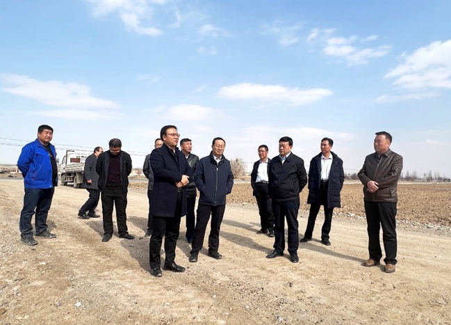 振興種業(yè)在行動,敦煌種業(yè)牽手奧凱種機、大禹節(jié)水現(xiàn)場對接推進千畝智慧種業(yè)示范園區(qū)建設項目