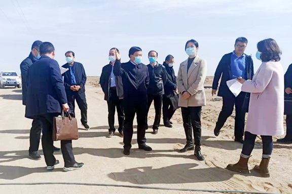 黨委書記、董事長(zhǎng)劉興斌到金塔縣調(diào)研